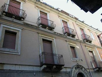 Circe 2* Taormina